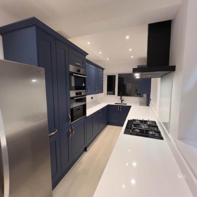 kitchen fitters and bathroom fitters