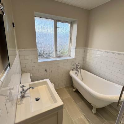 bathroom fitting manchester