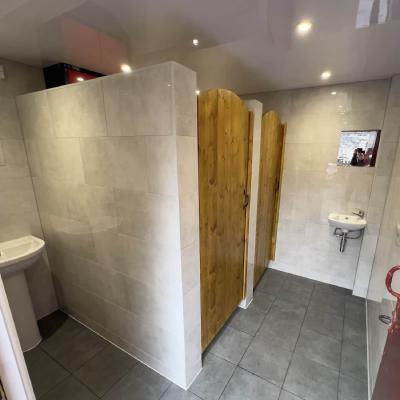 washroom contractors manchester